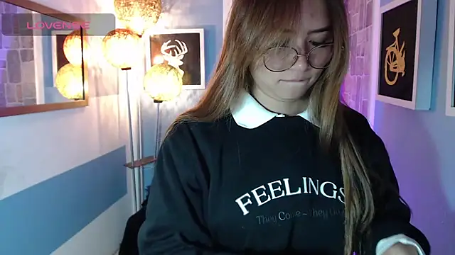 Fiorellaa delsd online show from October 2, 2025, 2:57 pm