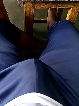 A-1PLAYBOY0 online show from September 11, 2025, 2:11 am