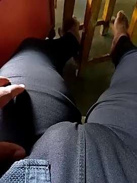 A-1PLAYBOY0 online show from September 14, 2025, 6:23 am