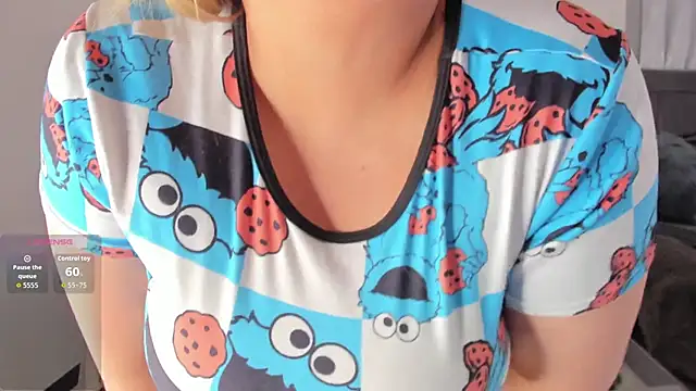 ariana cruz online show from October 1, 2025, 7:20 pm