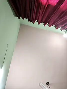 Eshwari Chopra online show from September 18, 2025, 4:14 am