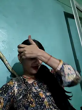 Eshwari Chopra online show from November 2, 2025, 3:42 am