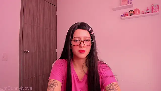 ImBunnyNova online show from April 23, 2026, 2:08 pm