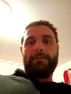 Dokonaly online show from September 25, 2025, 2:26 am