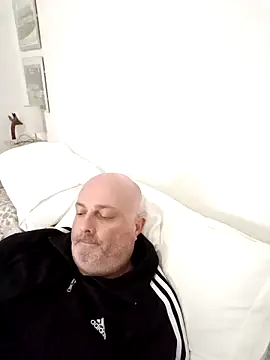 Alexis Bull online show from February 6, 2026, 5:49 pm