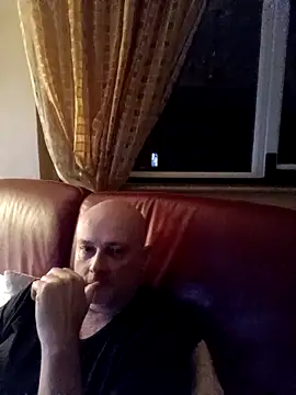 Alexis Bull online show from February 9, 2026, 11:20 pm