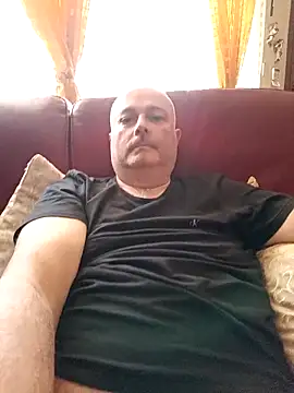 Snapshot of Alexis_Bull chatting on May 9, 2026, 10:09 am Alexis Bull online show from May 9, 2026, 10:09 am