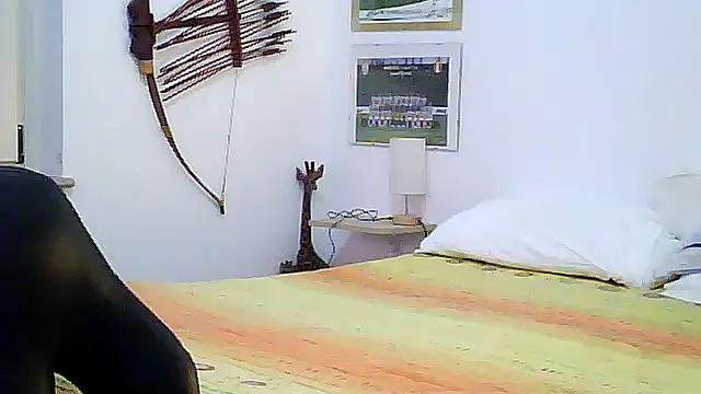 Snapshot of Alexis_Bull chatting on May 17, 2026, 5:42 pm Alexis Bull online show from May 17, 2026, 5:42 pm