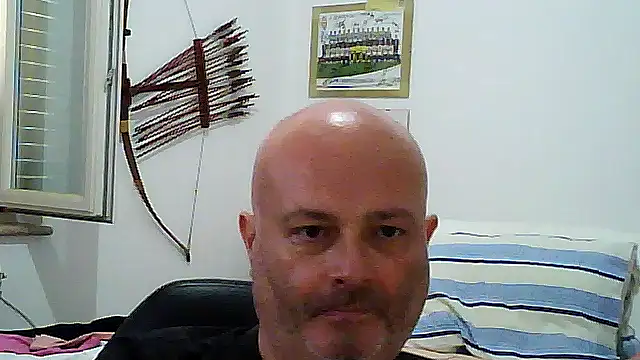 Snapshot of Alexis_Bull chatting on June 12, 2026, 10:36 am Alexis Bull online show from June 12, 2026, 10:36 am