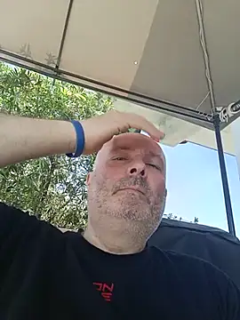 Snapshot of Alexis_Bull chatting on June 15, 2026, 10:06 am Alexis Bull online show from June 15, 2026, 10:06 am