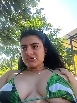 carlafox05 online show from September 11, 2025, 2:06 pm