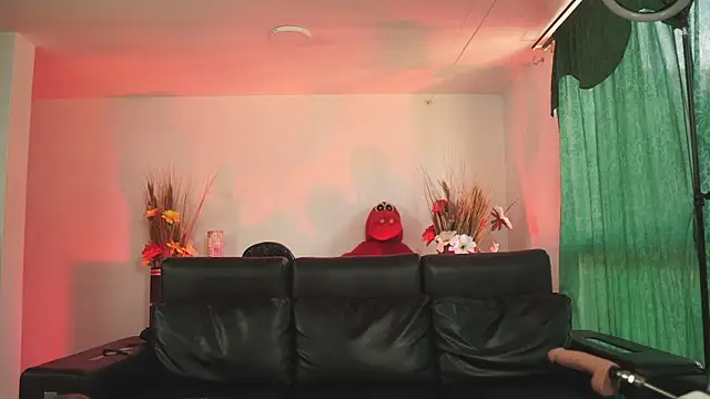 bonniie 98  online show from October 29, 2025, 8:54 pm