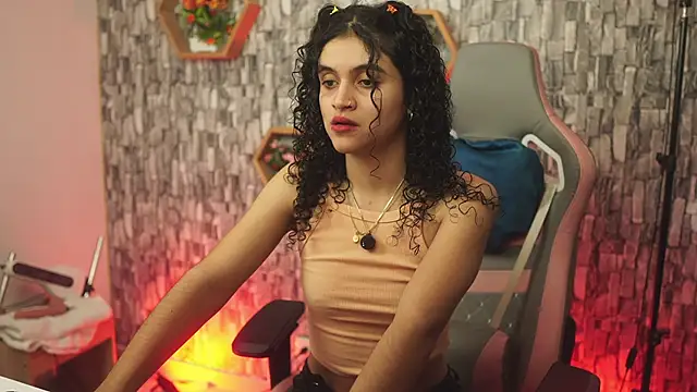 bonniie 98  online show from April 20, 2026, 8:54 pm