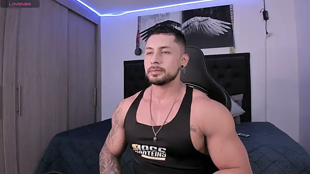 santi aesthetic online show from October 1, 2025, 2:39 am