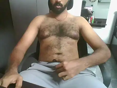lovelyakash69 online show from July 12, 2026, 11:23 am