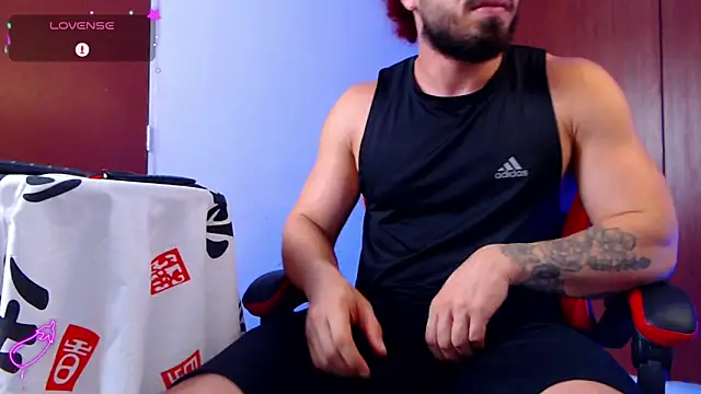 pirata fitness online show from December 1, 2025, 3:06 pm