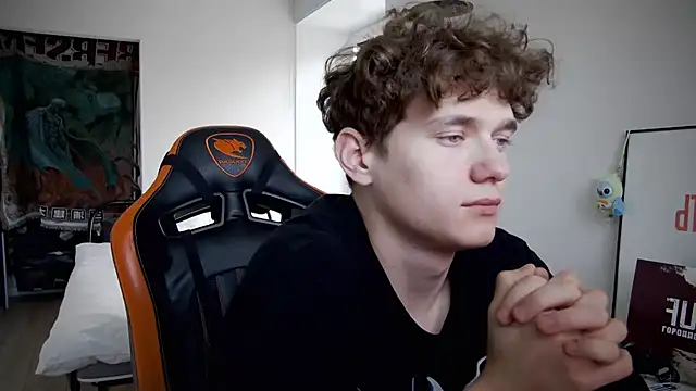 DanyDavis online show from September 15, 2025, 12:27 pm