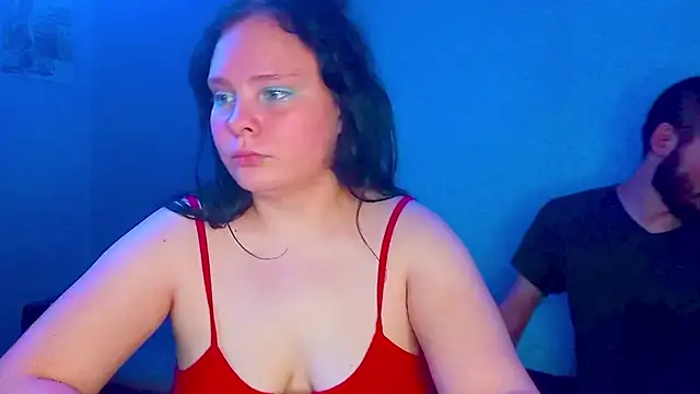 SweetPiggyx online show from July 13, 2026, 6:33 pm