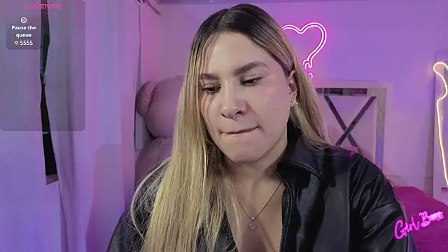 saaya tay online show from April 18, 2026, 3:21 am