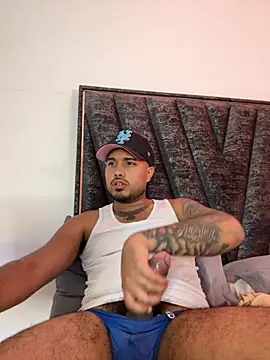 PapiStan online show from October 21, 2025, 6:25 am