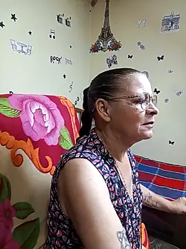 katrina perez online show from October 11, 2025, 9:35 pm