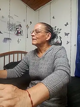 katrina perez online show from February 16, 2026, 9:44 pm