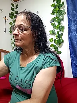 katrina perez online show from April 21, 2026, 11:18 pm