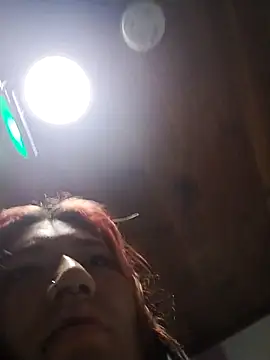 Cerecitaa02  online show from September 30, 2025, 2:33 pm