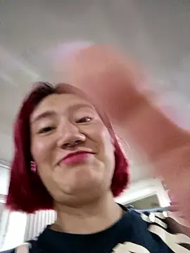 Cerecitaa02  online show from January 8, 2026, 11:34 am