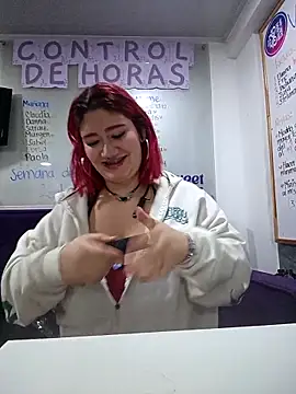 Cerecitaa02  online show from April 21, 2026, 11:51 pm