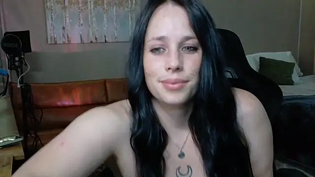 Snapshot of mavismable chatting on July 21, 2026, 3:53 am mavismable online show from July 21, 2026, 3:53 am