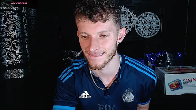 andrewxbi online show from October 5, 2025, 5:44 pm