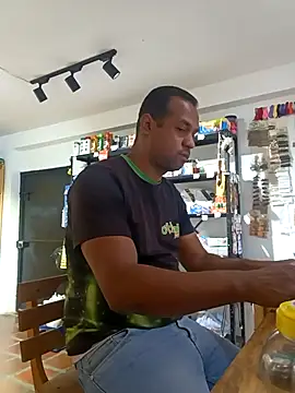 elnegro707070 online show from October 22, 2025, 11:10 am