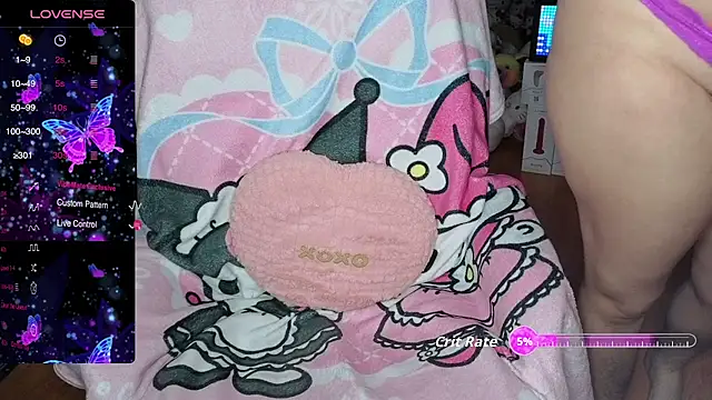 w3tkittty online show from October 21, 2025, 10:54 pm