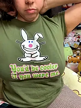 w3tkittty online show from November 20, 2025, 12:44 am