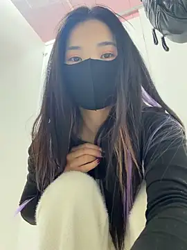 AiBanana online show from April 12, 2026, 3:00 am