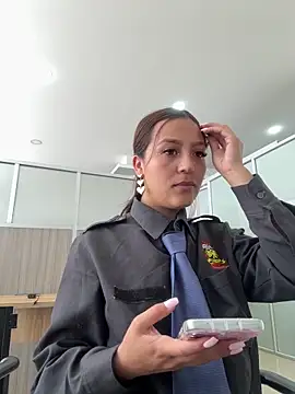 MELODY  06 online show from November 9, 2025, 1:20 pm