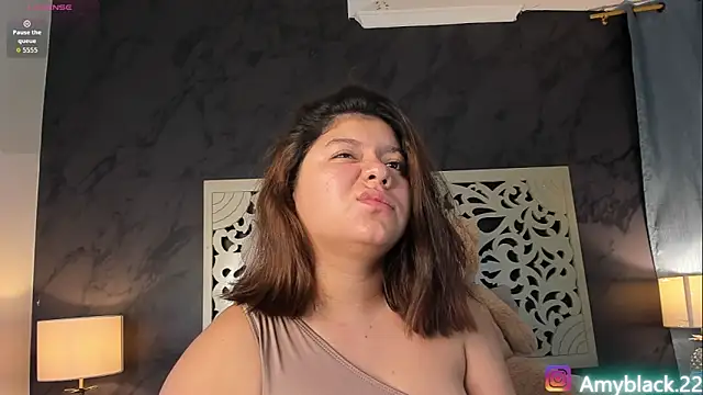 Amyblack   online show from March 23, 2026, 11:42 pm