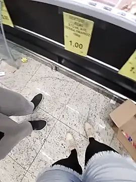 fuck couple69 online show from September 26, 2025, 4:44 pm