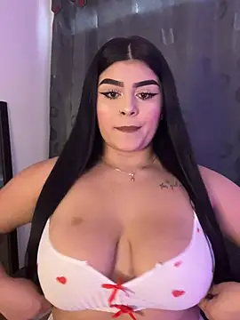 Snapshot of Kariina__69 chatting on July 9, 2026, 6:34 pm Kariina 69 online show from July 9, 2026, 6:34 pm