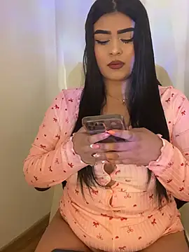 Snapshot of Kariina__69 chatting on July 23, 2026, 5:44 pm Kariina 69 online show from July 23, 2026, 5:44 pm