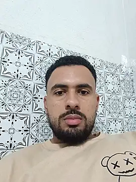 Snapshot of Preto_Dr chatting on May 19, 2026, 9:10 pm Preto Dr online show from May 19, 2026, 9:10 pm