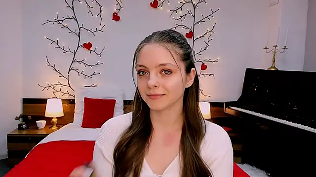 marshmallowee online show from March 22, 2025, 8:04 pm