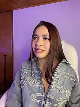 Cristina pinkk online show from April 21, 2026, 1:42 am