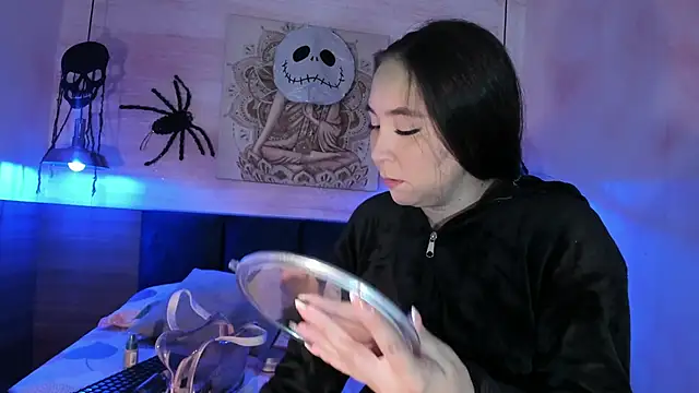 AlissaJoness online show from October 18, 2025, 11:33 am