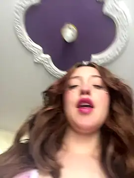 Snapshot of Baby__Otaku chatting on October 1, 2025, 8:15 pm Baby Otaku online show from October 1, 2025, 8:15 pm