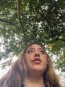 Baby  Otaku online show from March 18, 2026, 8:56 pm