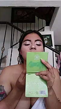 Maddy rosse12 online show from April 8, 2026, 4:18 pm