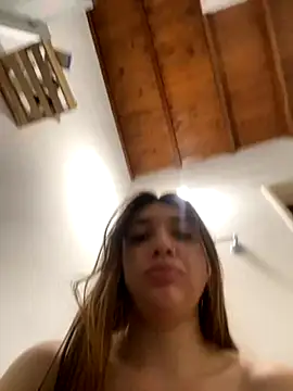 Mia  Gray online show from November 6, 2025, 6:09 pm