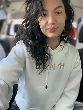 MeekyRich online show from September 19, 2025, 3:30 am